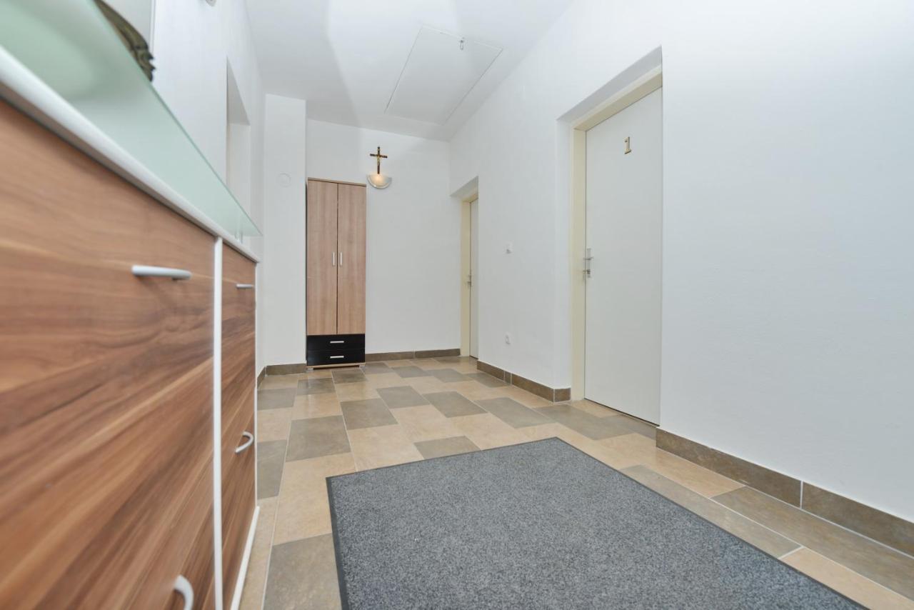 Apartmani L&R Bibinje Kültér fotó