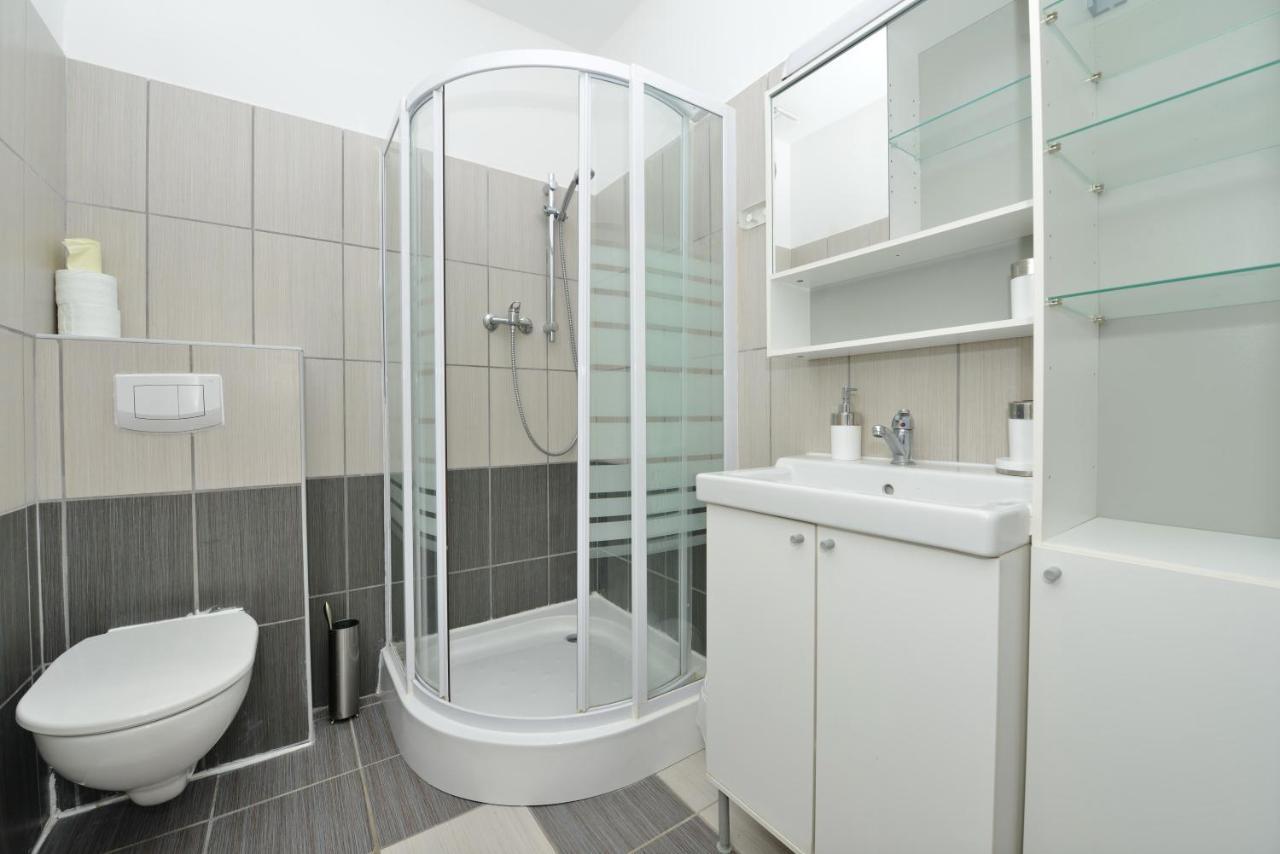 Apartmani L&R Bibinje Kültér fotó